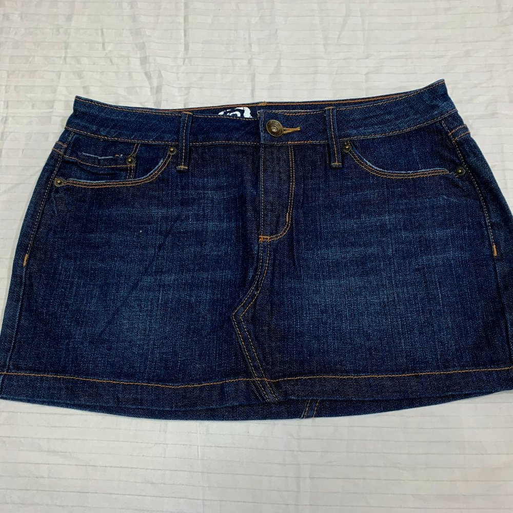 ❄️ BULLHEAD WOMENS JEANS SKIRT SIZE 3 ❄️